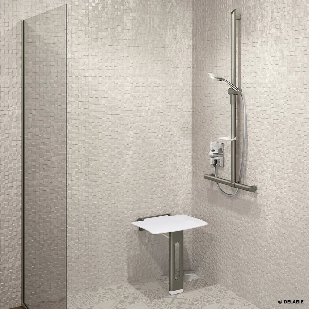 Douche PMR hôtel